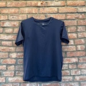 ALO Yoga Conquer Reform Crewneck tee in navy